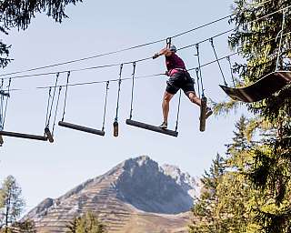 Adventure Park Davos Seilpark Sommer  C  Martin Bissig   11 klein