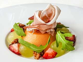 Gourmet starter with ham