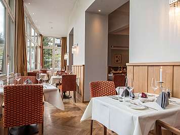 Elegantes Restaurantinterieur