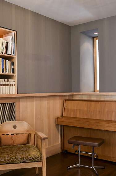 Ignis Bar and Lounge