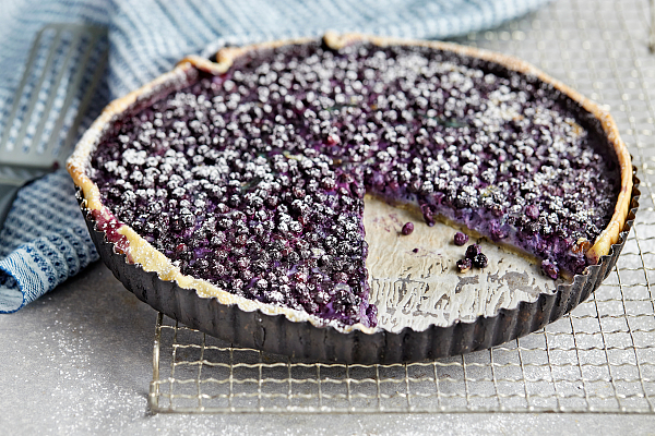 Blueberry tart