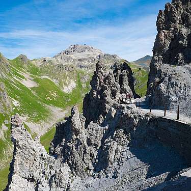 Felsenweg amStrelapass Sommer