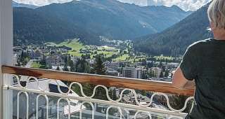 Doppelzimmer Deluxe im Waldhotel Davos