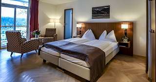 20211005 077 Waldhotel Z 216 v2