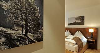 WALDHOTELDAVOS sept12 RUPA 164