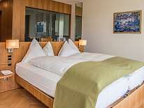 20210904 205 Juniorsuite Kamin