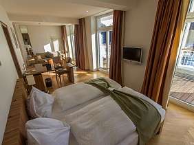 uniorSuite suedbalkon